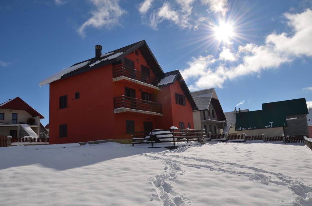 Apartments Radingturs Žabljak エクステリア 写真